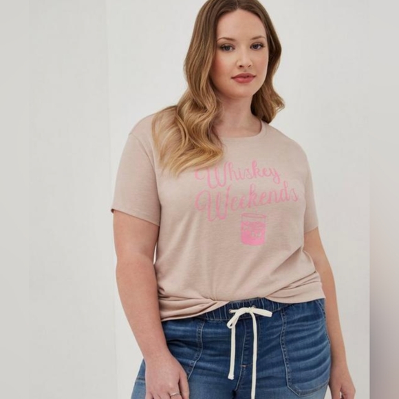 Torrid "WHISKEY WEEKENDS" Relaxed Fit Short Sleeve Cream and Pink Crew Tee - Picture 1 of 6